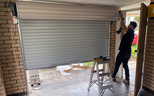 services-Garage-Door-Repairs-and-Replacements